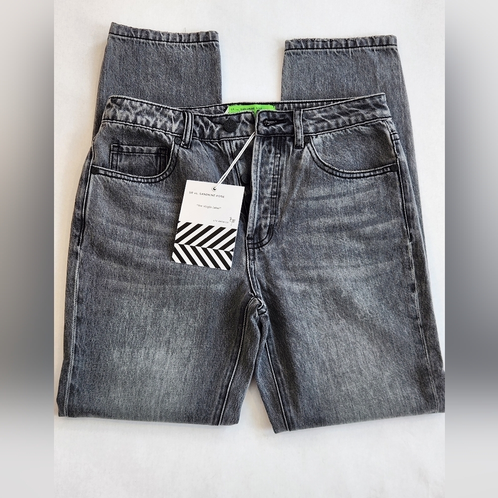 NWT || SR vs SANDRINE ROSE || Black faded jeans, ankle, straight fit, sz 25